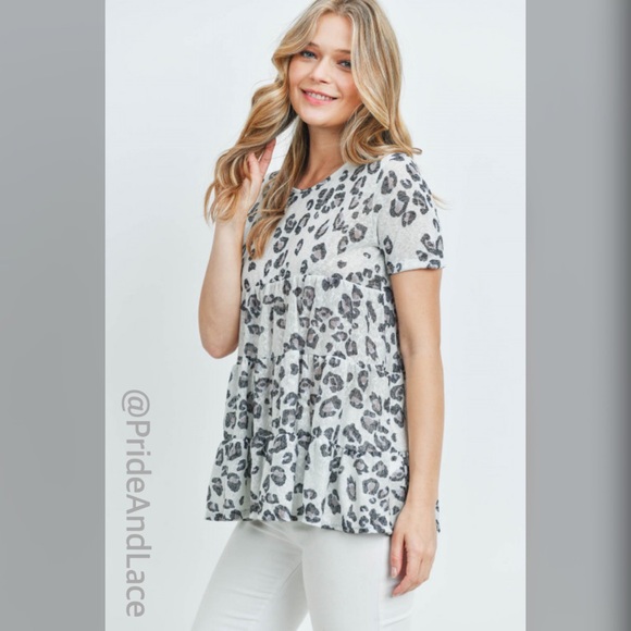 LAST 2️⃣ ANIMAL PRINT SHORT SLEEVES TOP-IVORY/GRAY/BROWN - Picture 5 of 8